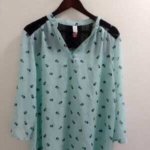 'No Boundaries", Skeleton Head, Ladies, Long Sleeved Top